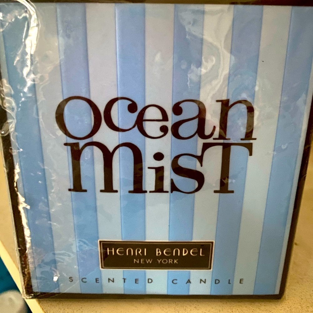 COPY - Henri Bendel NEW Ocean Mist Candle